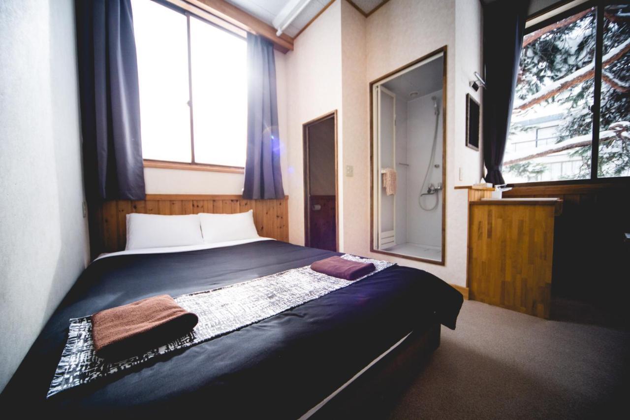 Hakuba Cortina Lodge Otari ภายนอก รูปภาพ