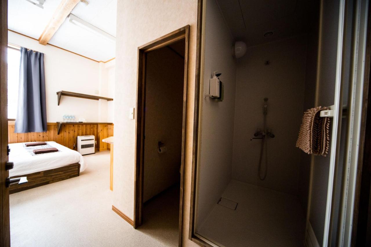 Hakuba Cortina Lodge Otari ภายนอก รูปภาพ