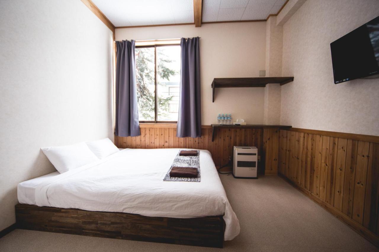 Hakuba Cortina Lodge Otari ภายนอก รูปภาพ