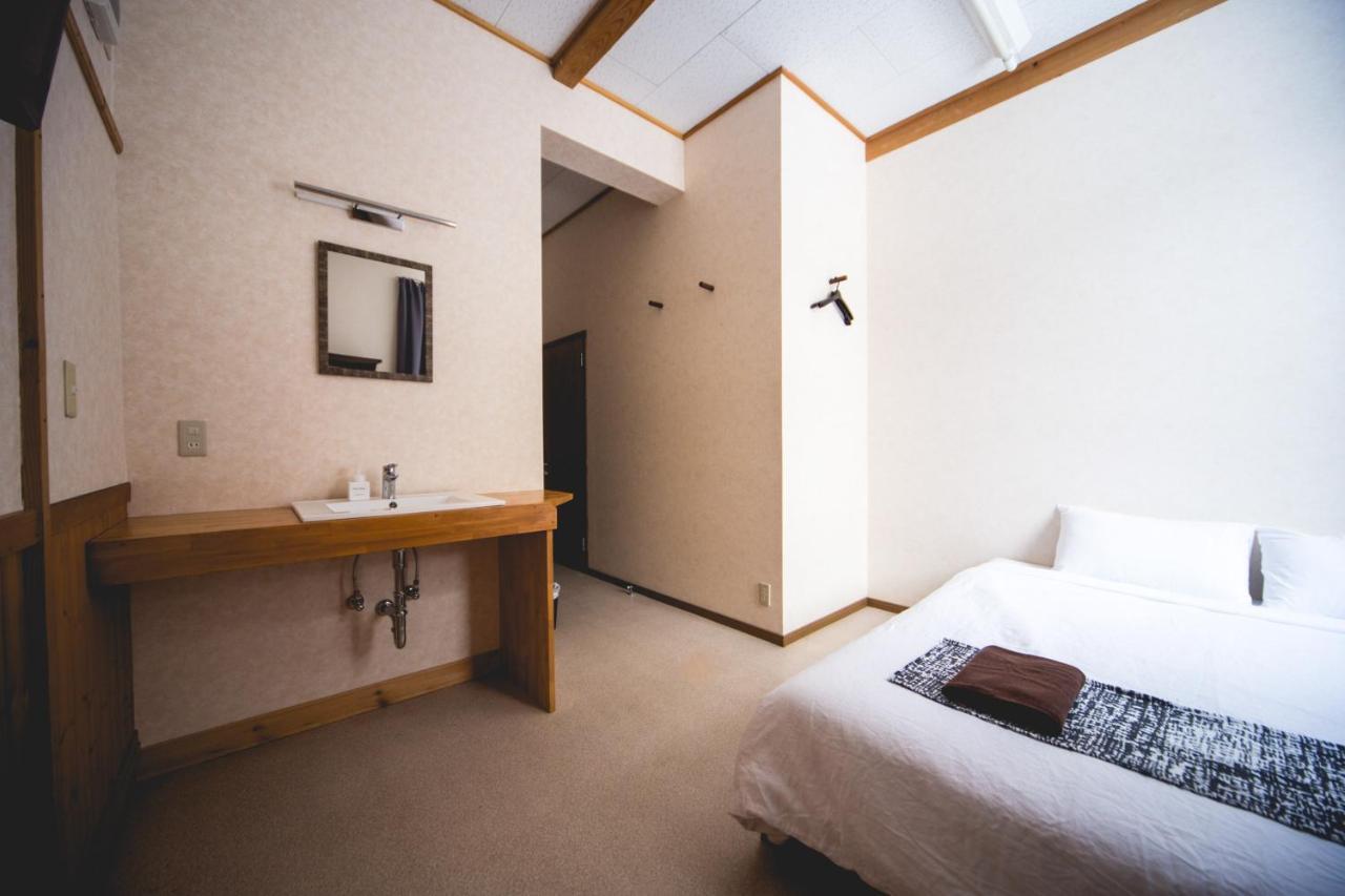 Hakuba Cortina Lodge Otari ภายนอก รูปภาพ