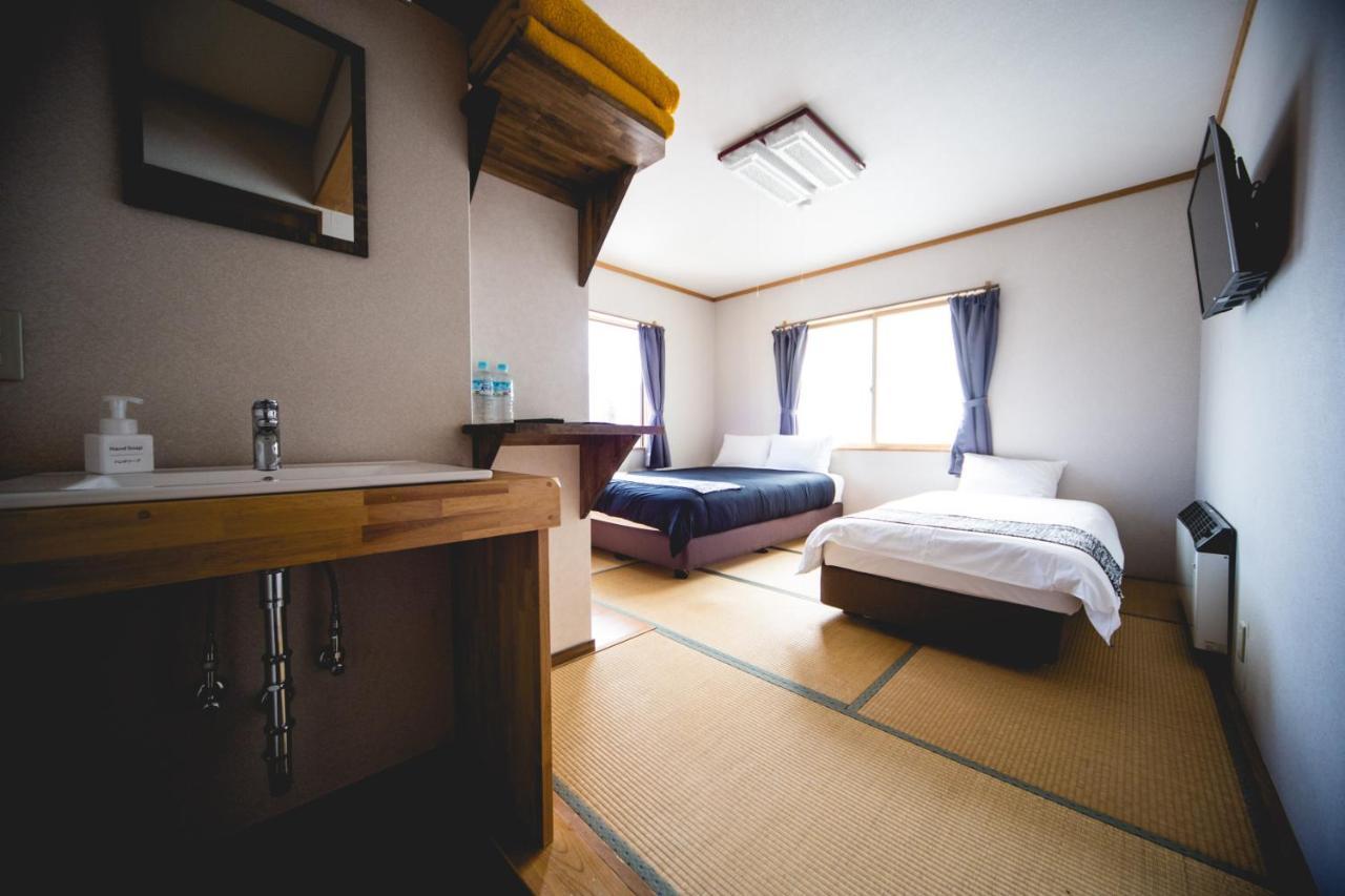 Hakuba Cortina Lodge Otari ภายนอก รูปภาพ